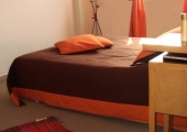 Bed2-9